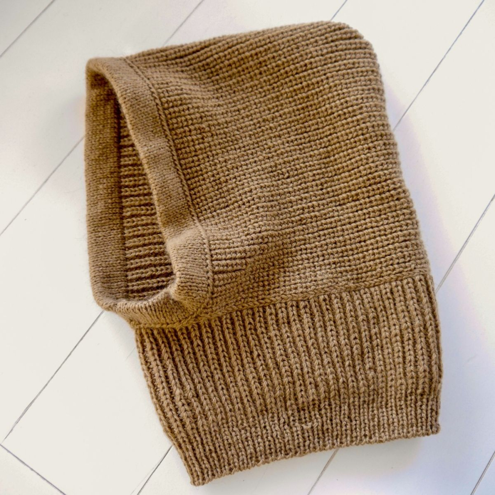 Strickanleitung - Kapuzenschal RUBY